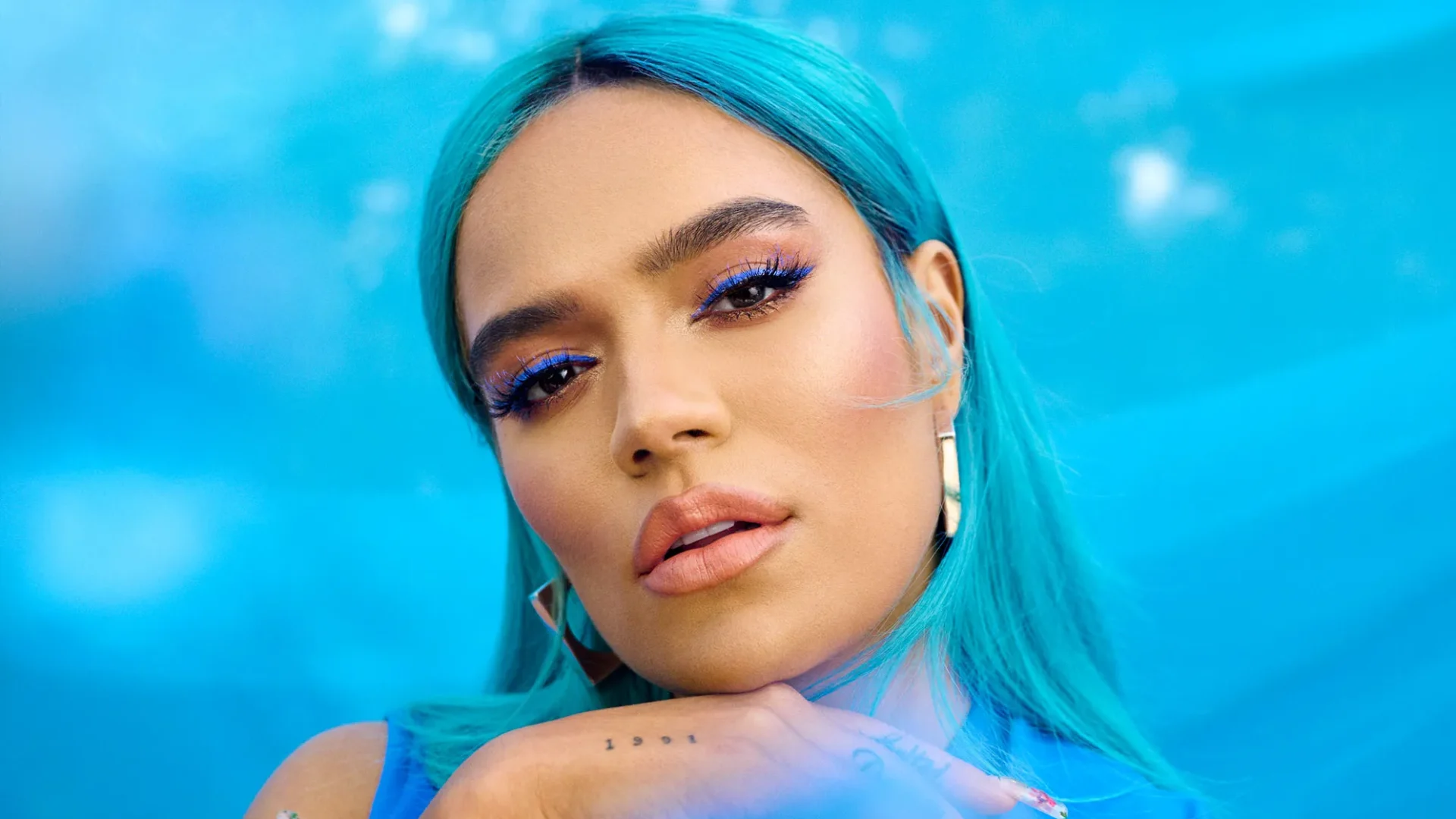 Karol G anuncia lançamento de novo álbum