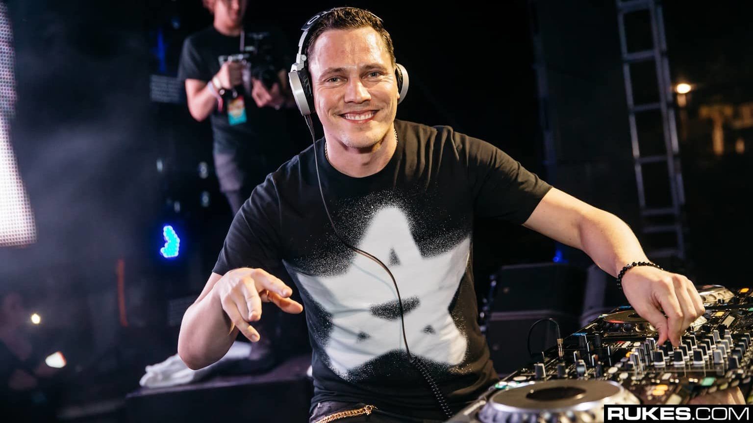 Tiësto lança single e anuncia disco